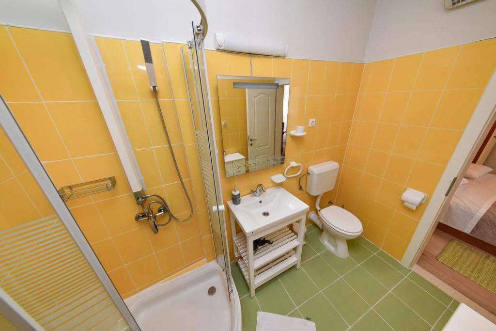 Apartment Zaratino Luaran gambar
